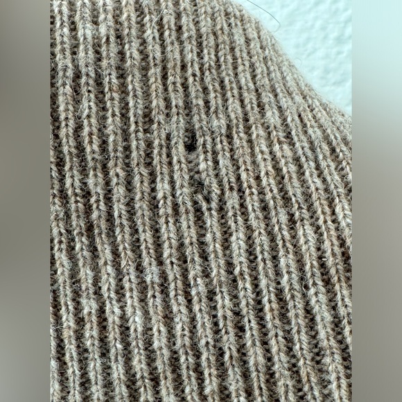 Garnet Hill Tan Cashmere Wool Oversized Kangaroo Pocket Turtleneck Sweater M - Picture 13 of 16